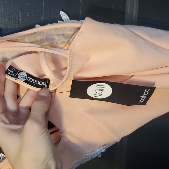 Boohoo Night Bodysuit - Picture 4 of 4